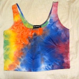 A cute tidied crop top from popular 21